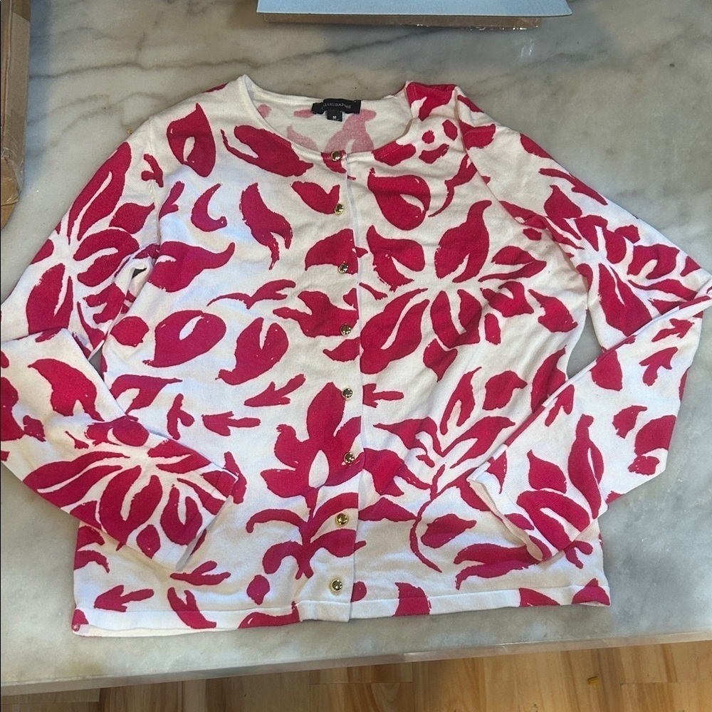 Elegant Pink and White Leaf Pattern Cardigan